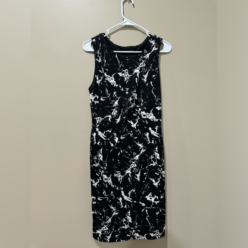 Black and White Print Formal Fitted Dress